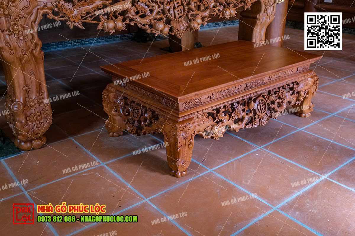Tiêu chí lựa chọn bàn cúng cơm phù hợp cho nhà gỗ